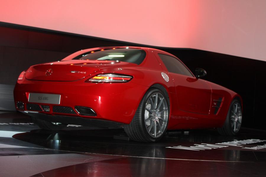 Mercedes-Benz SLS AMG 2010 года  (фото 67 из 526)